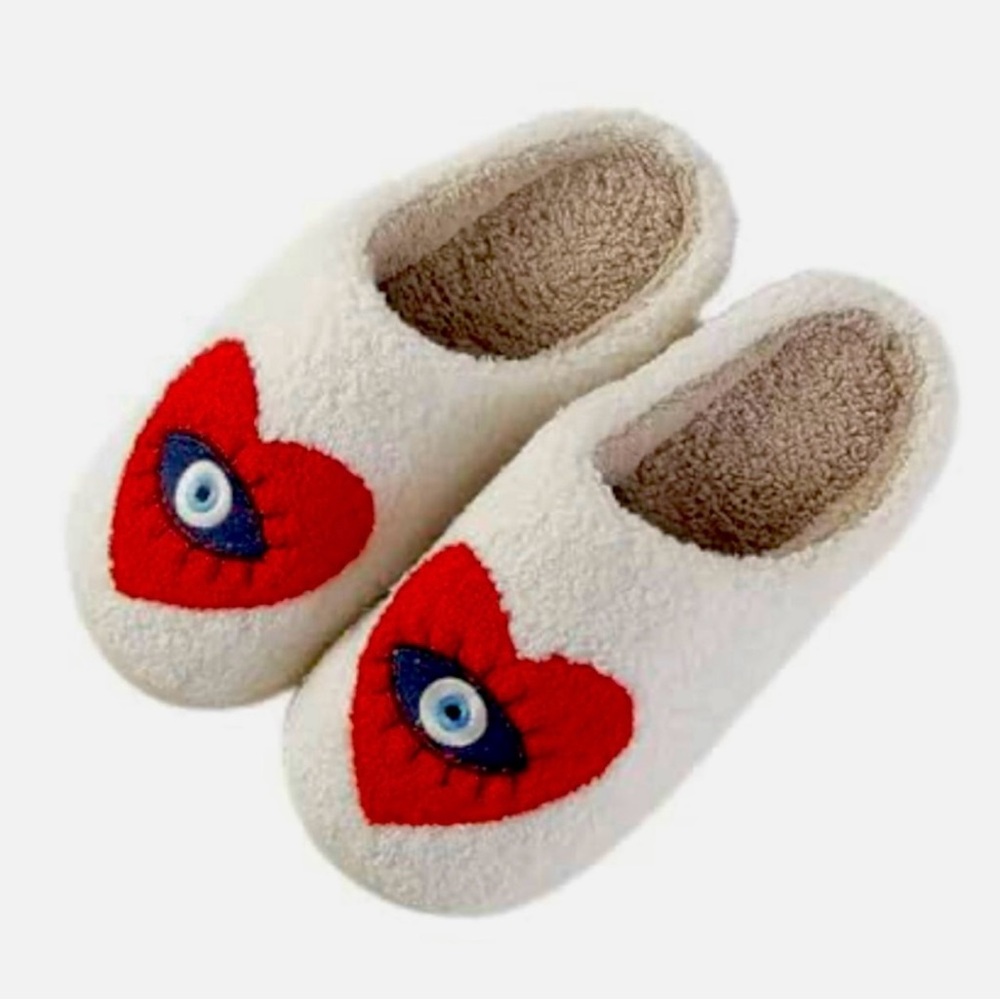 🆕 Red White & Blue Evil Eye Slippers with Heart Design